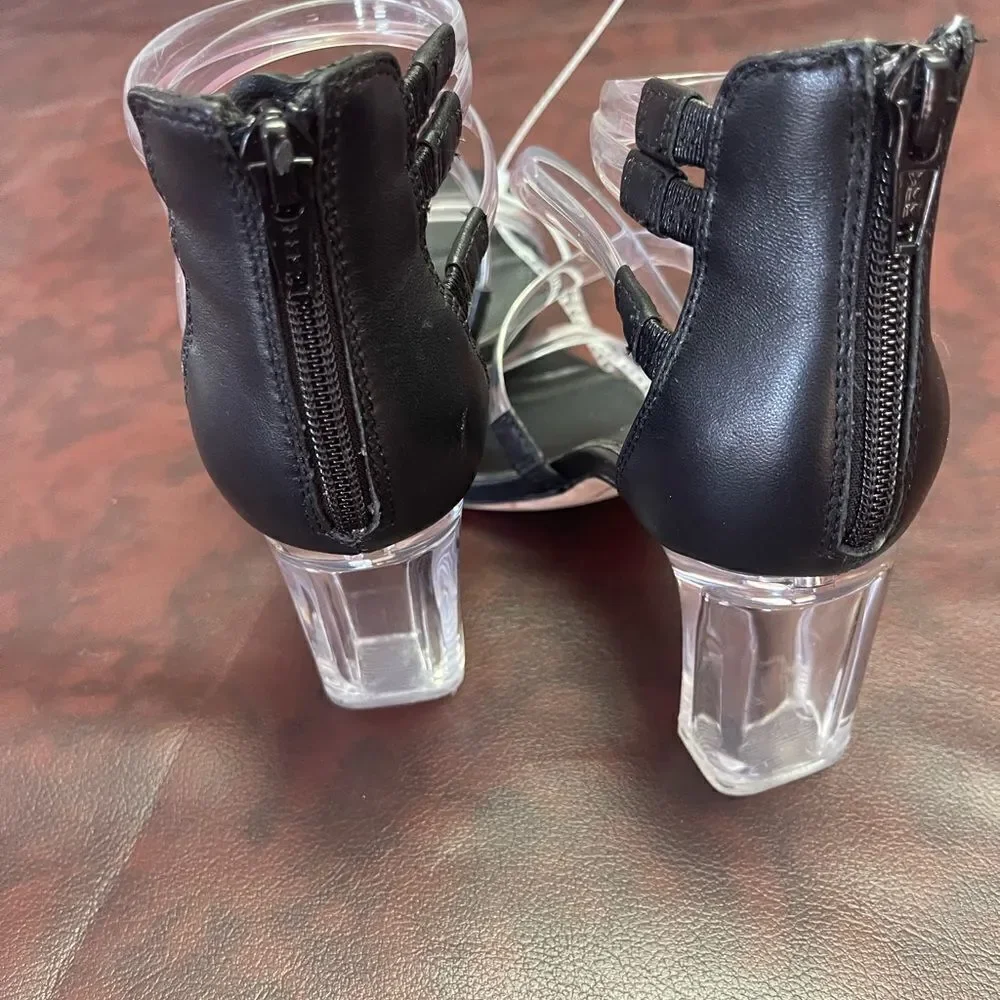 Deltan clear and‎ black heels new without tags, size 6.5